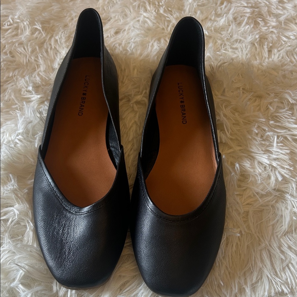 Lucky Brand Black Leather Square-Toe Ballet Flats - Picture 2 of 14